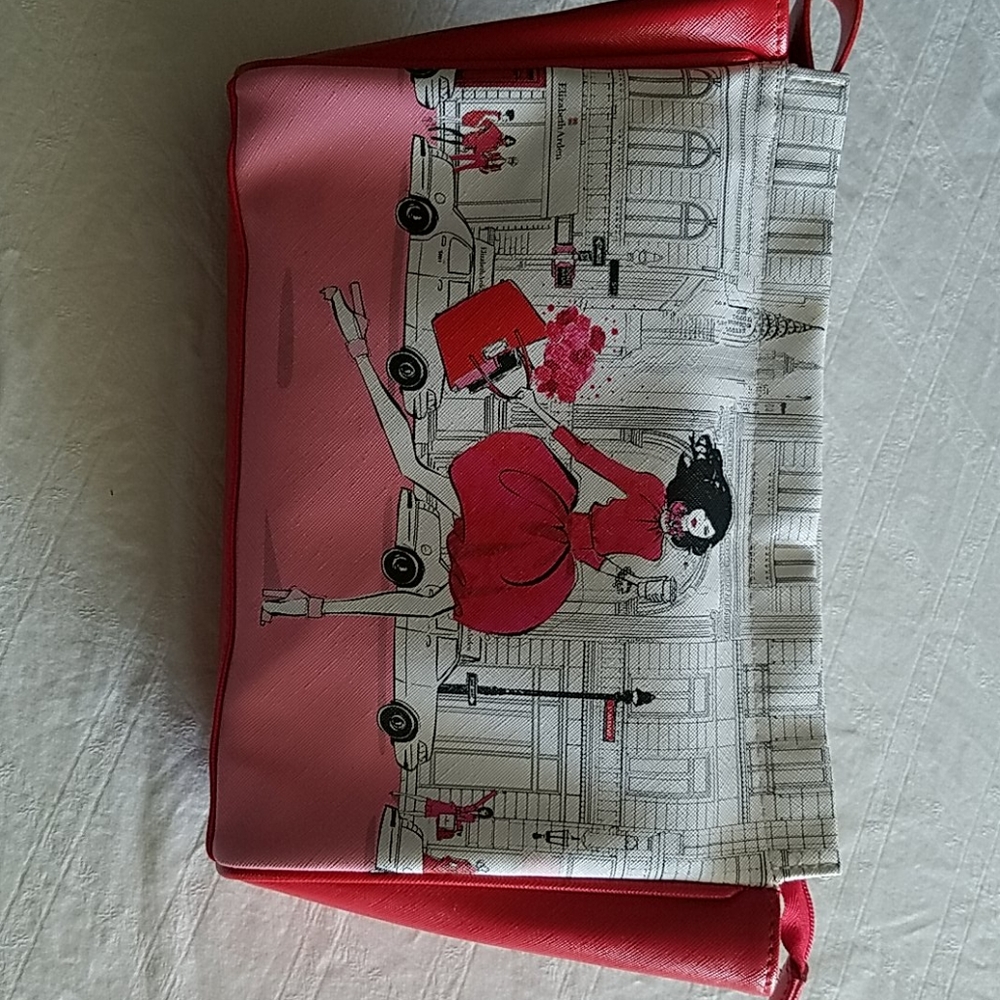 Elizabeth Arden Makeup Bag
